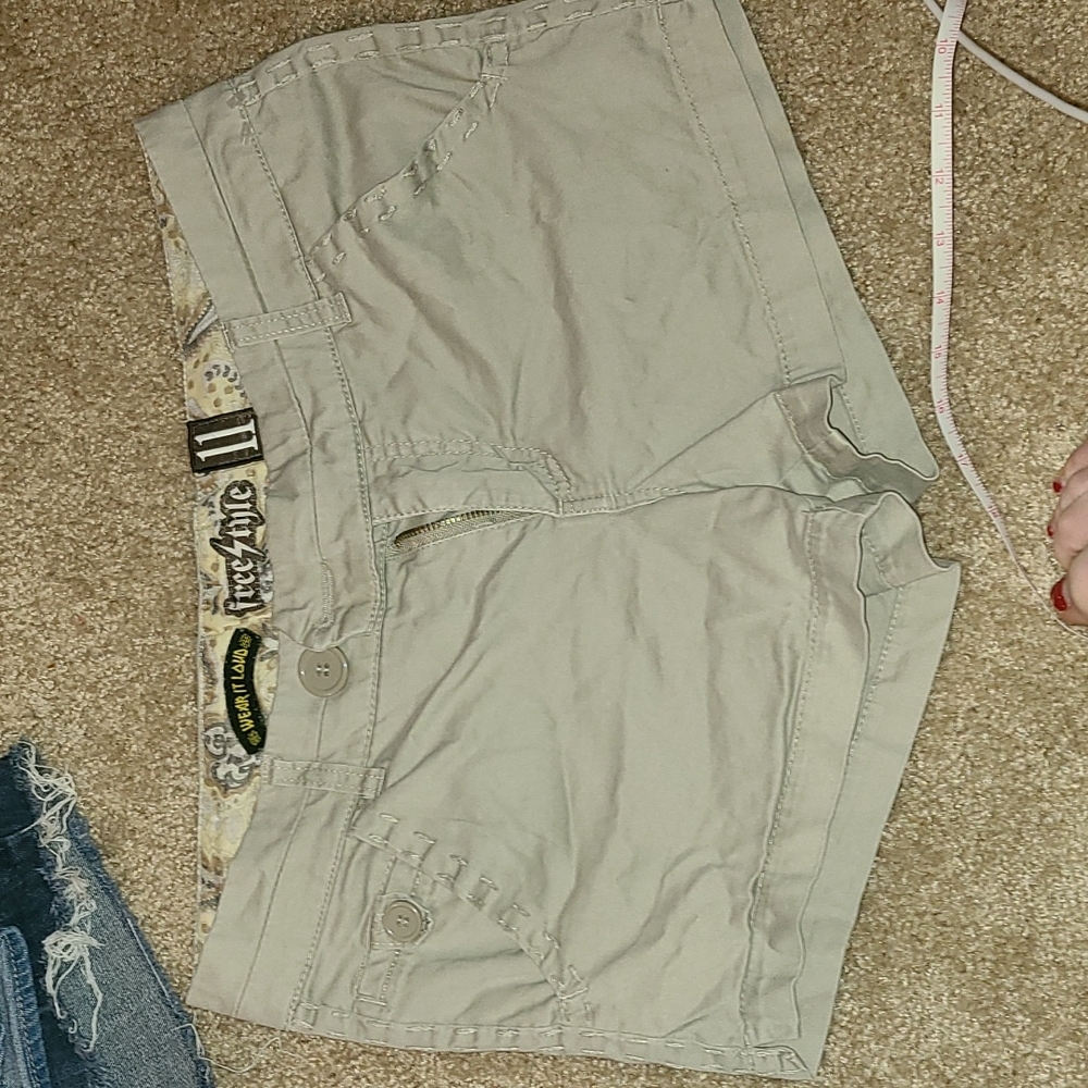 Free Style tan shorts